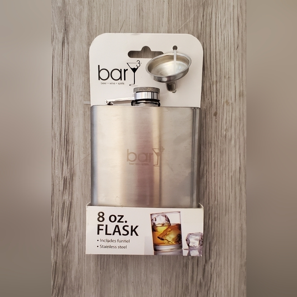 💚5/$25 Bar3 Stainless Steel Flask with Funnel 8oz New In Package